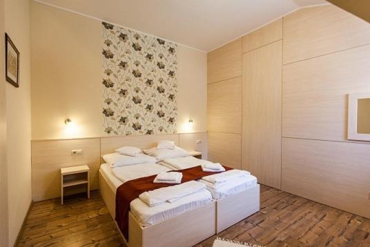 シオーフォク Piroska Csarda Es Panzio Bed & Breakfast エクステリア 写真